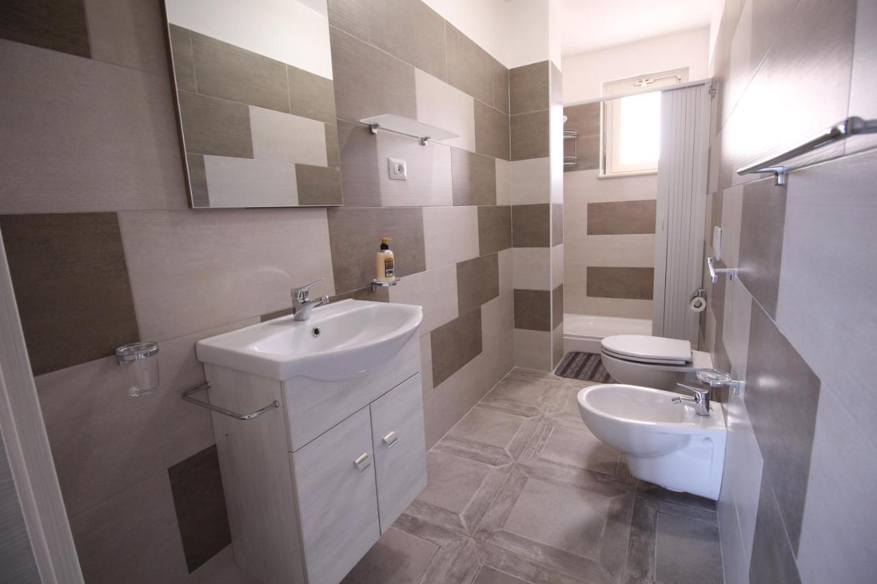 Ferienwohnung Chiaro Di Luna Santa Domenica  Exterior foto