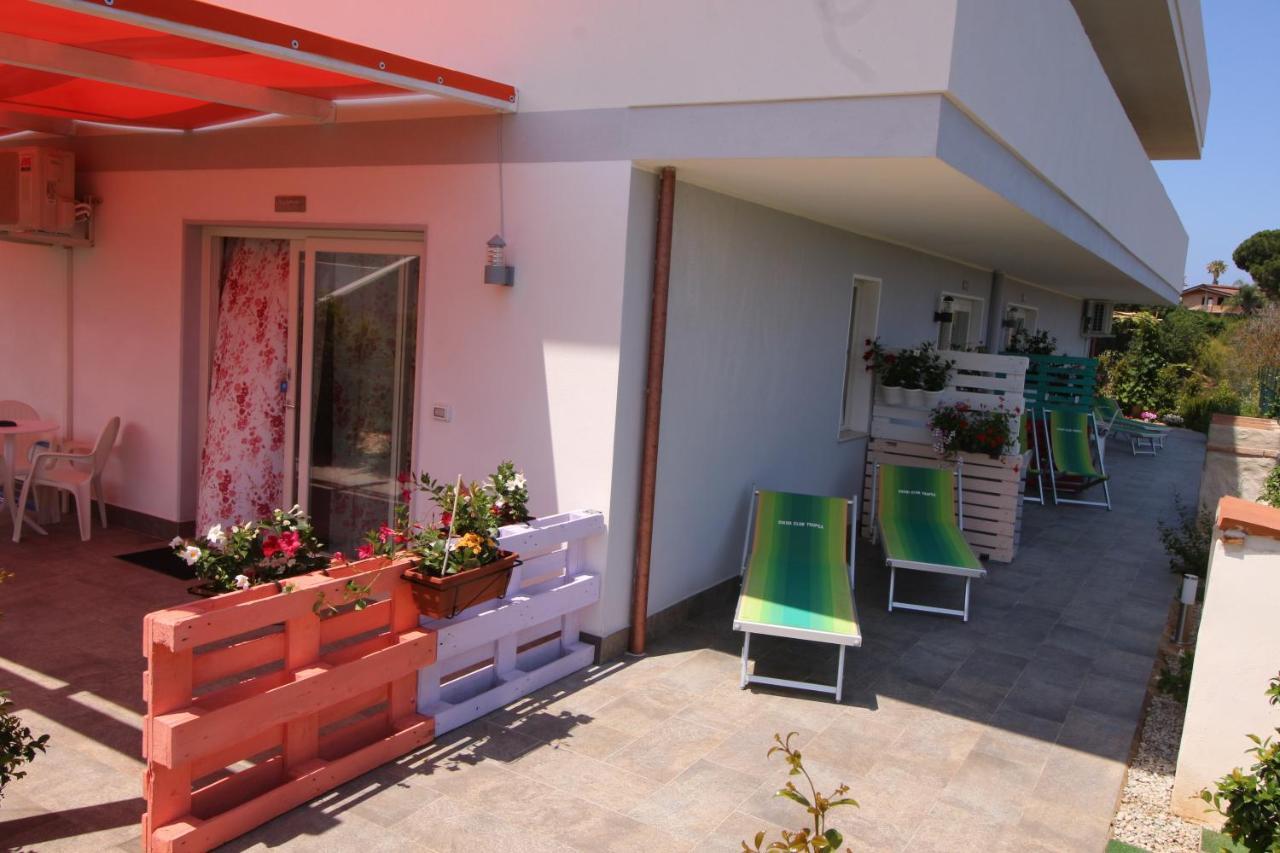 Ferienwohnung Chiaro Di Luna Santa Domenica  Exterior foto